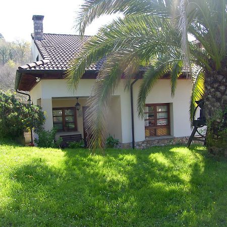Posada El Pareon Sirviella Ngoại thất bức ảnh