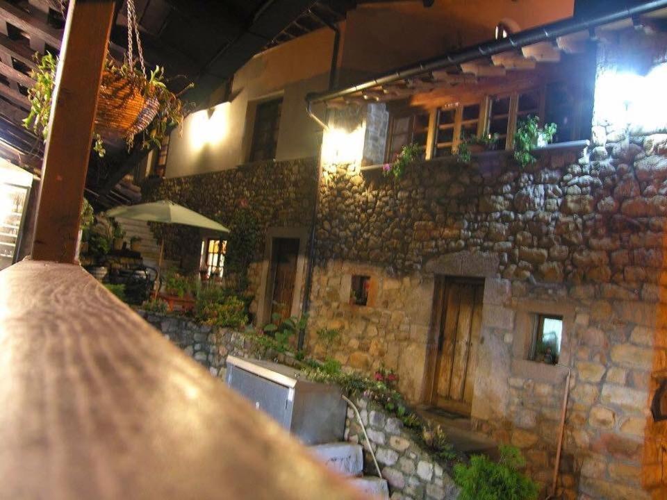 Posada El Pareon Sirviella Ngoại thất bức ảnh